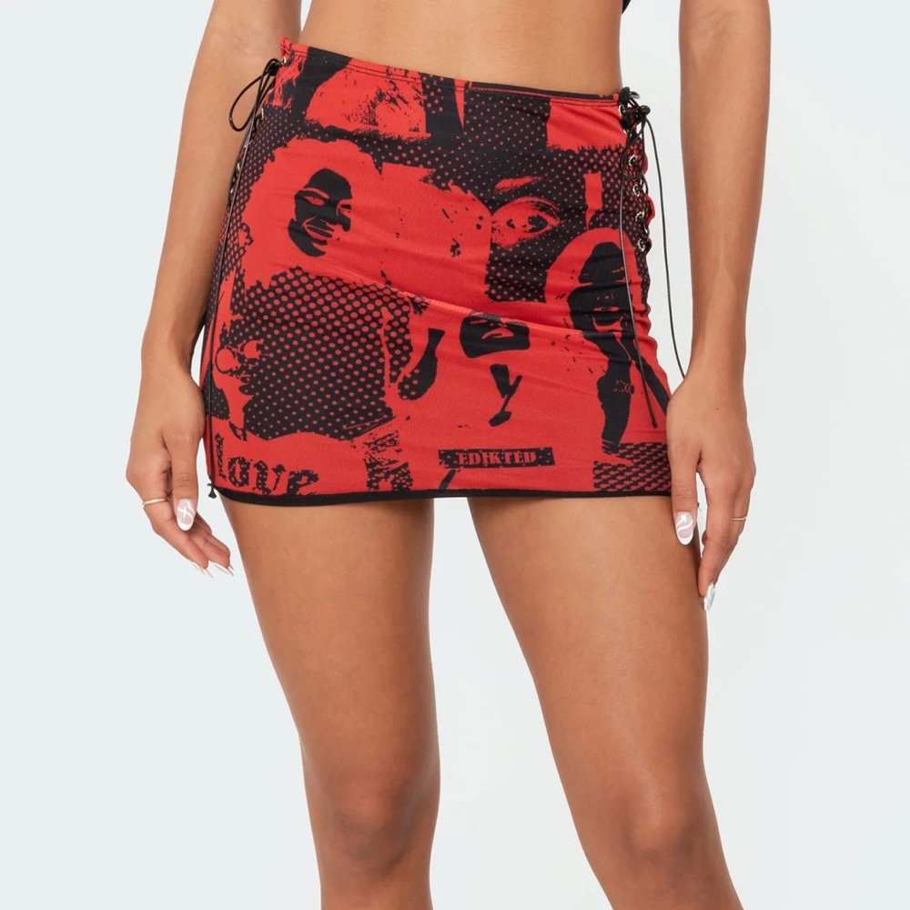 Edikted Tati mini skirt